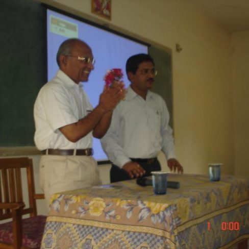 Smt.T.J.Patel commerce college